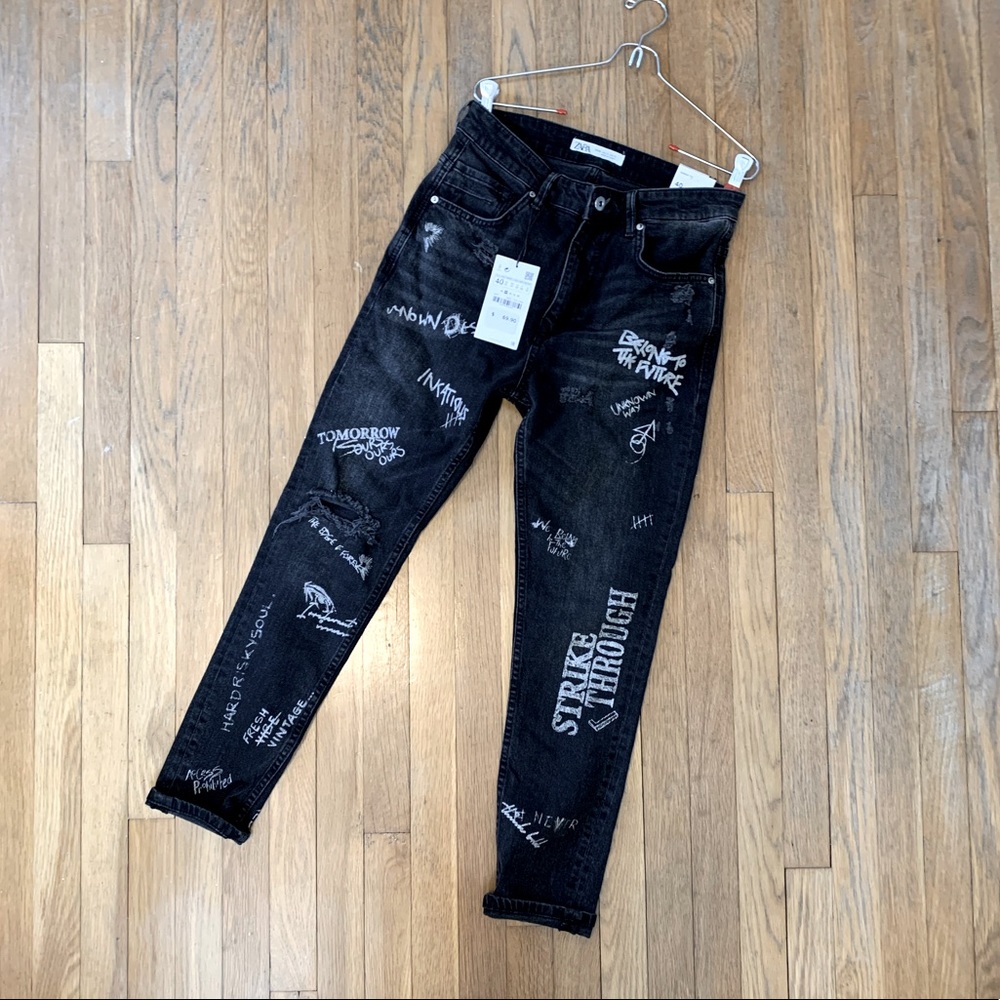 ZARA Black Denim Graffiti Print Carrot Slim Jeans